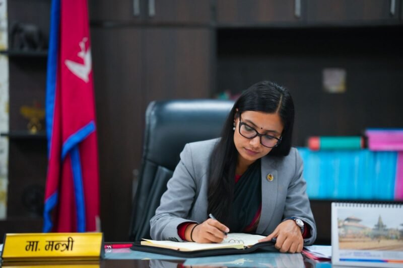 मन्त्रालयका देहायको कार्य गर्न फास्ट ट्र्याक डेस्क स्थापना गर्ने मन्त्री गौतमको निर्णय