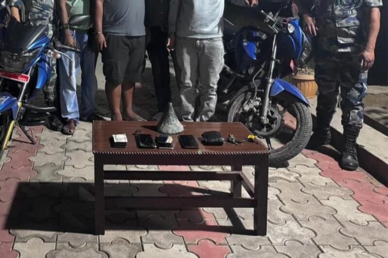 सशस्त्र प्रहरीद्वारा गैँडाको खागसहित चार जना पक्राउ