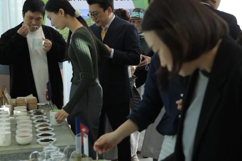 नेपाली दूतावास सिओल द्वारा ‘टी टेस्टिङ’ : नेपाली चियाको गुणस्तर विश्वस्तरमा प्रतिस्पर्धी