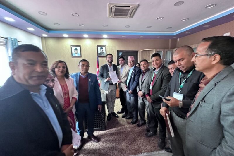 ‘अब ढिला नगरौँ’ : विद्यालय शिक्षा ऐन छिटो ल्याउन पानको दबाब