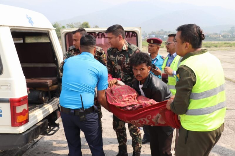 सेनाद्वारा जटिल प्रसूति समस्या भएकी डोल्पाकी महिलाको हवाई उद्धार