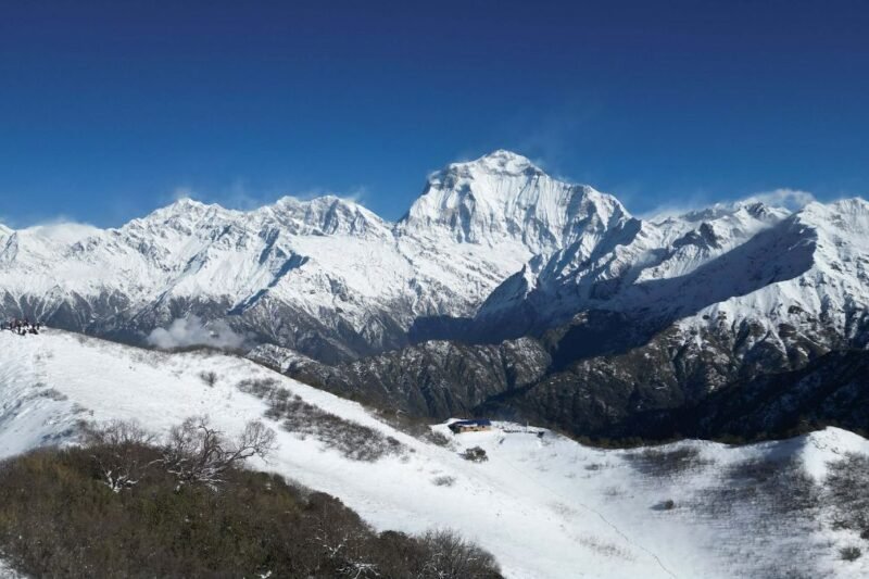 पूर्वाधारका पर्खाइमा सोवाङधुरी : हिमाल र सूर्याेदय हेर्न आकर्षकस्थल